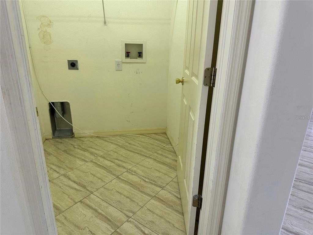 903 Coade Stone Drive - Photo 2
