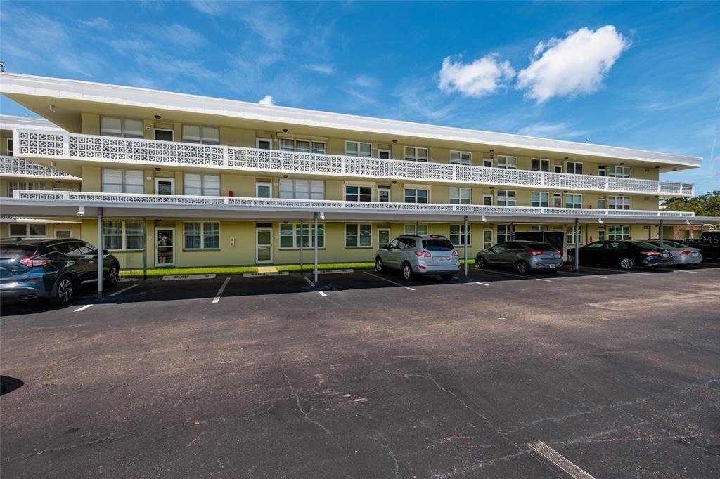 4890 Bay Street Ne - Photo 1