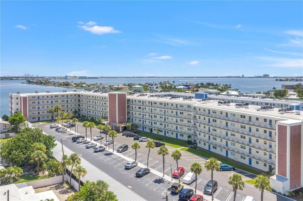 5575 Gulf Boulevard - Photo 40