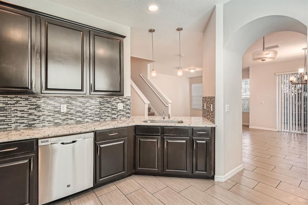 7001 Interbay Boulevard - Photo 13