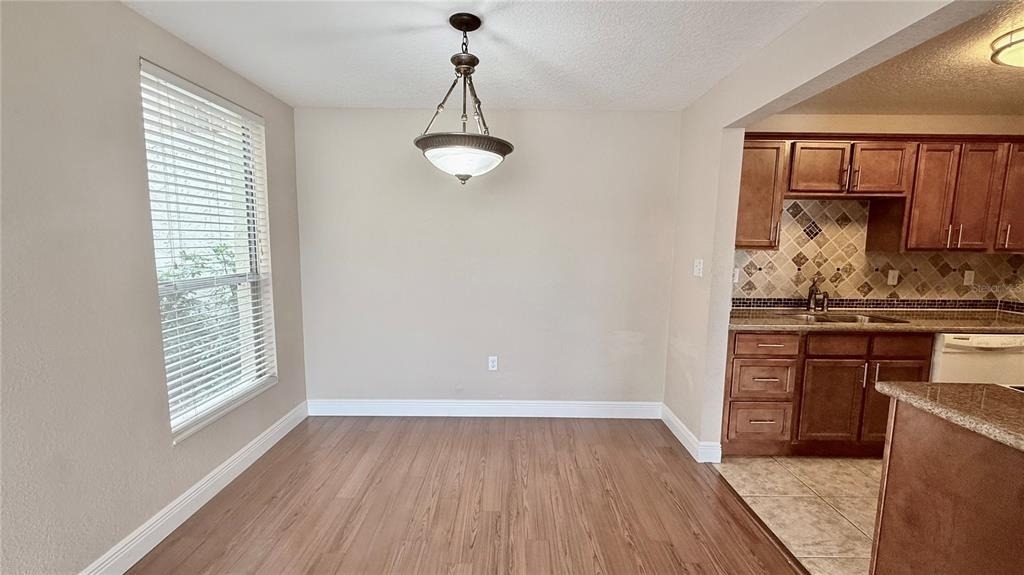 524 Orange Drive - Photo 3