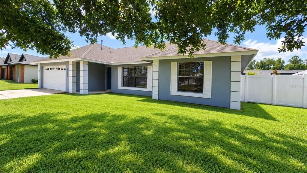 7712 Simon Ridge Court - Photo 1