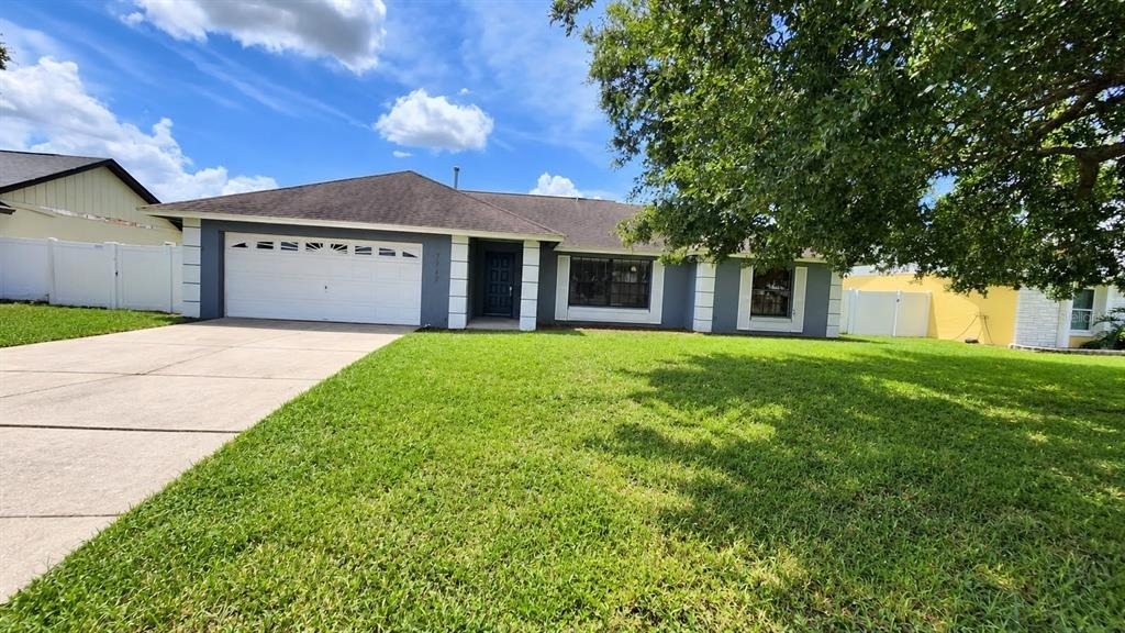 7712 Simon Ridge Court - Photo 0