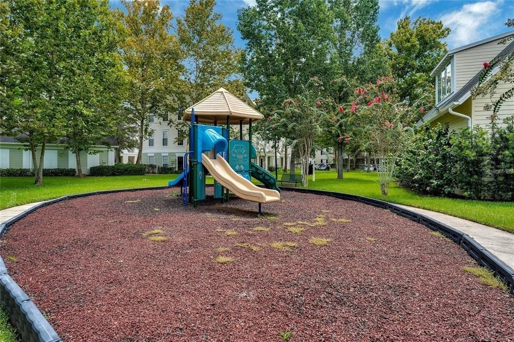 229 Longview Avenue - Photo 19