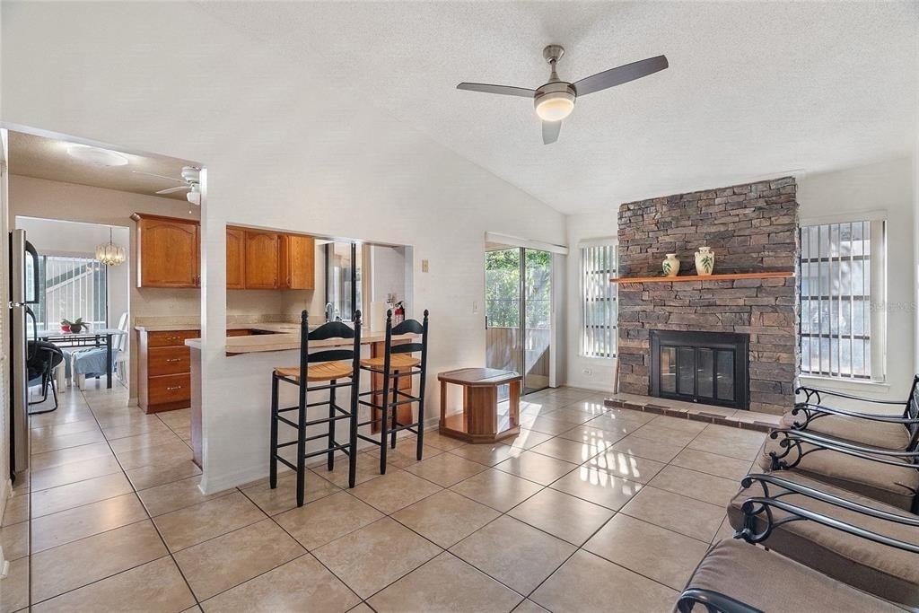 712 E Flag Way - Photo 5
