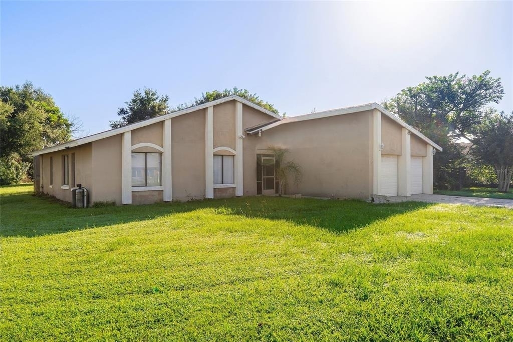 712 E Flag Way - Photo 25