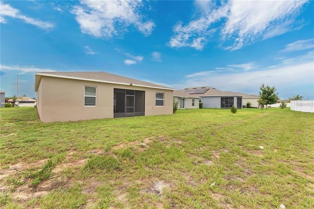 272 Taft Drive - Photo 9