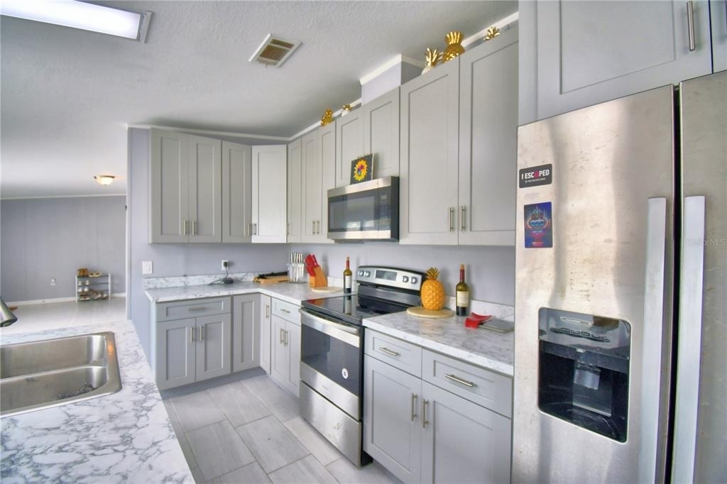 16 E Murphy Street - Photo 2