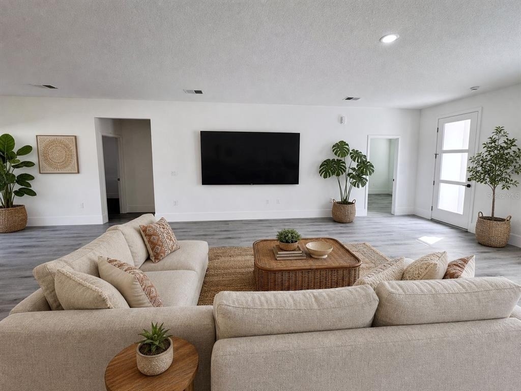 3741 W Forest Drive W - Photo 4