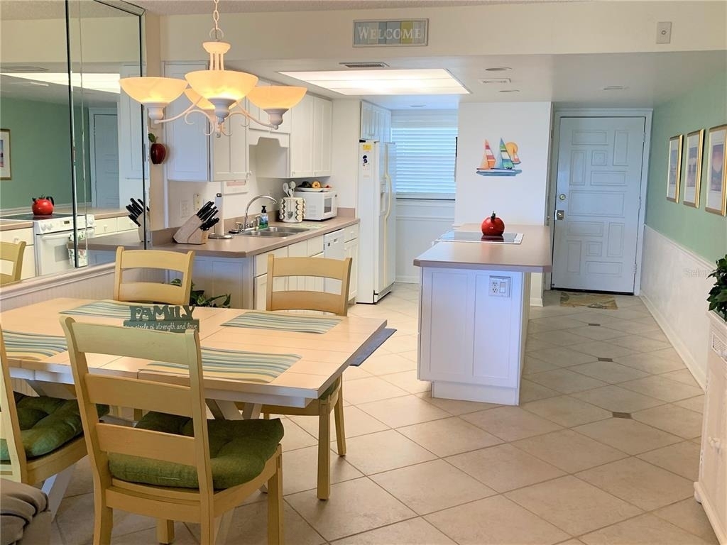 4301 S Atlantic Avenue - Photo 3