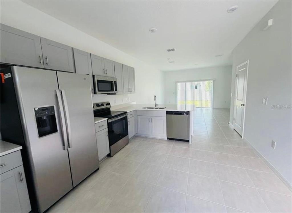 2890 Skyline Loop - Photo 4