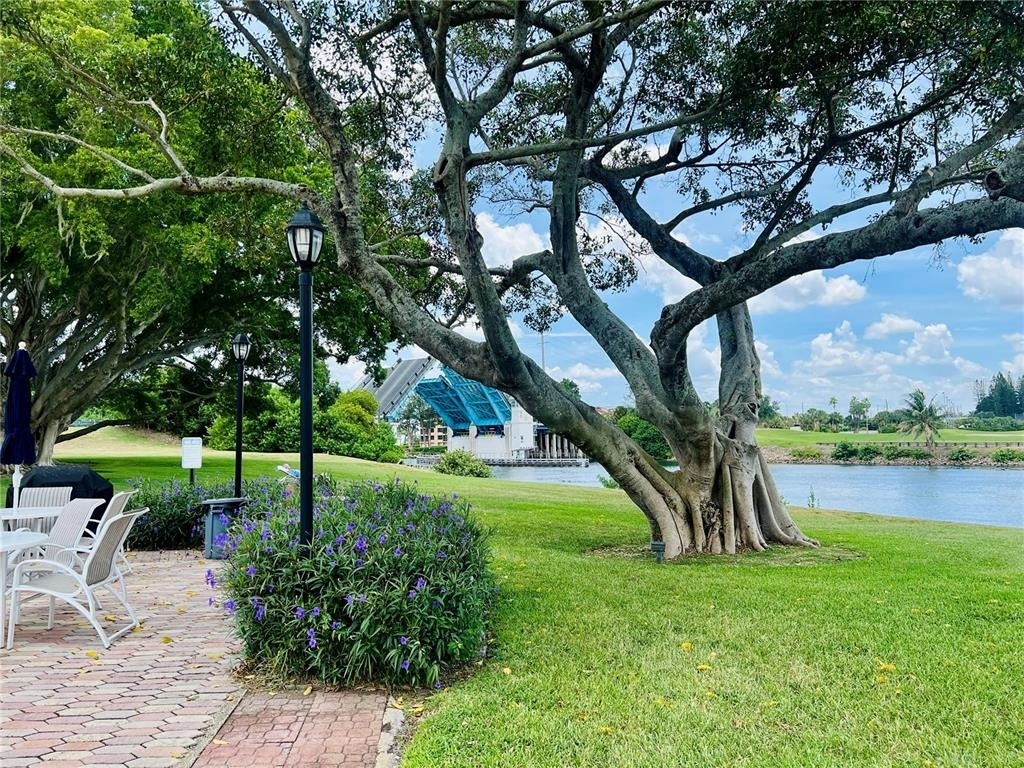 304 Golfview Road - Photo 38