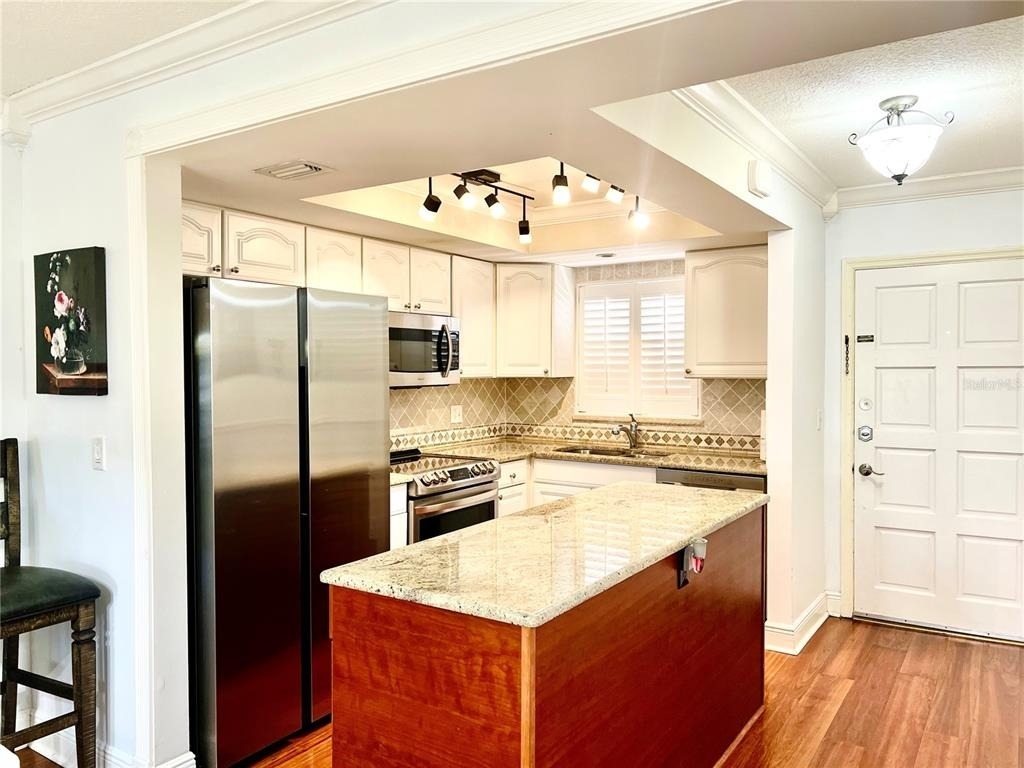 304 Golfview Road - Photo 6