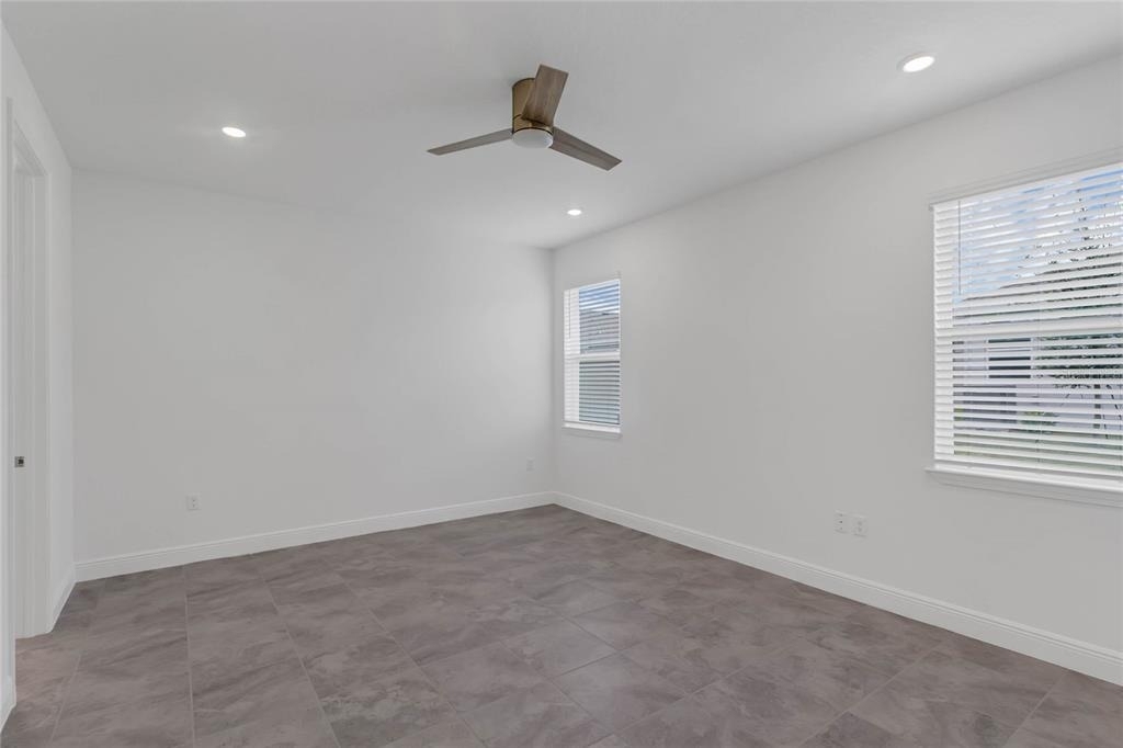 4518 Lions Gate Avenue - Photo 9
