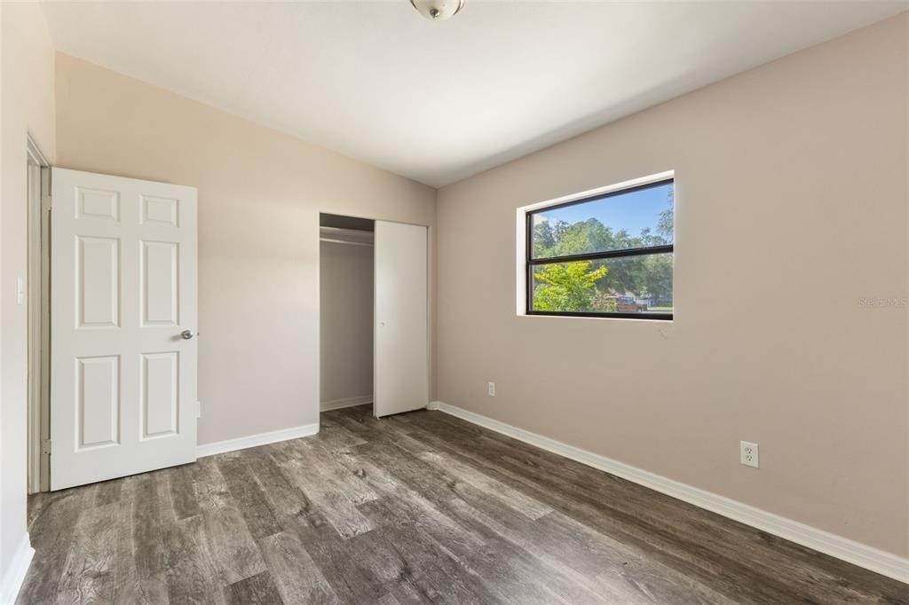 212 Homewood Drive - Photo 9