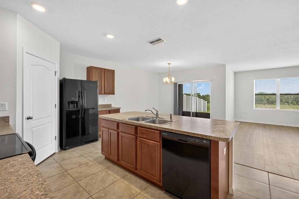445 Panda Place - Photo 7