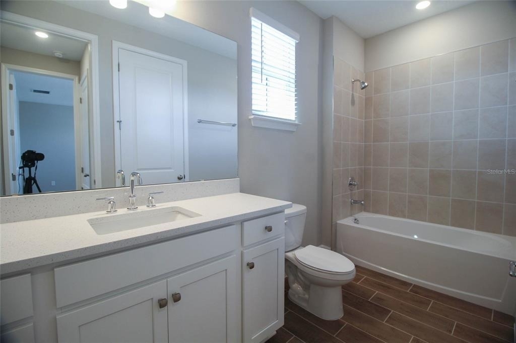 10159 Hasselmann Alley - Photo 4