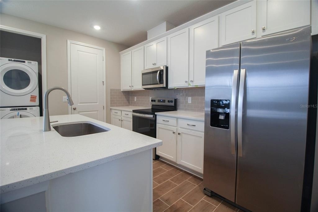 10159 Hasselmann Alley - Photo 5