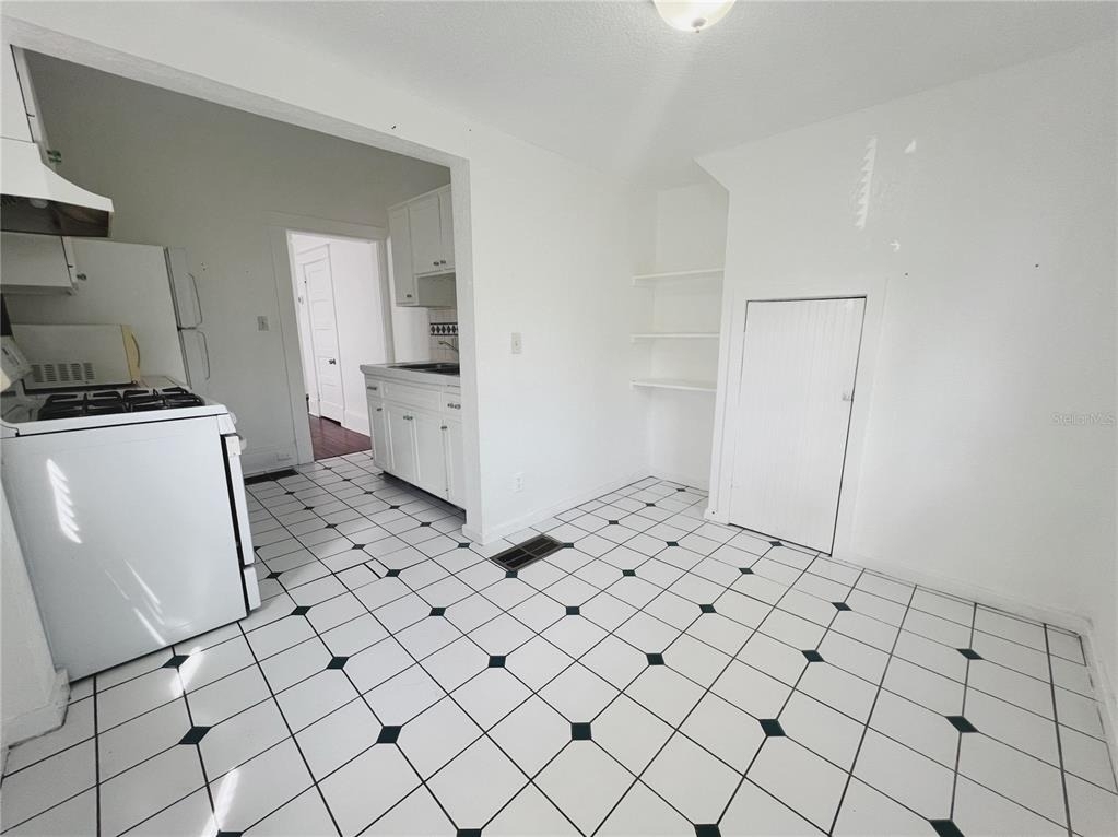 429 Ruth Ln - Photo 9