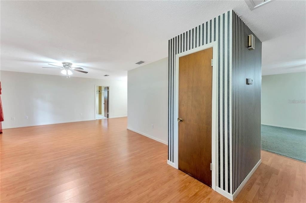 343 Michigan Ave - Photo 19