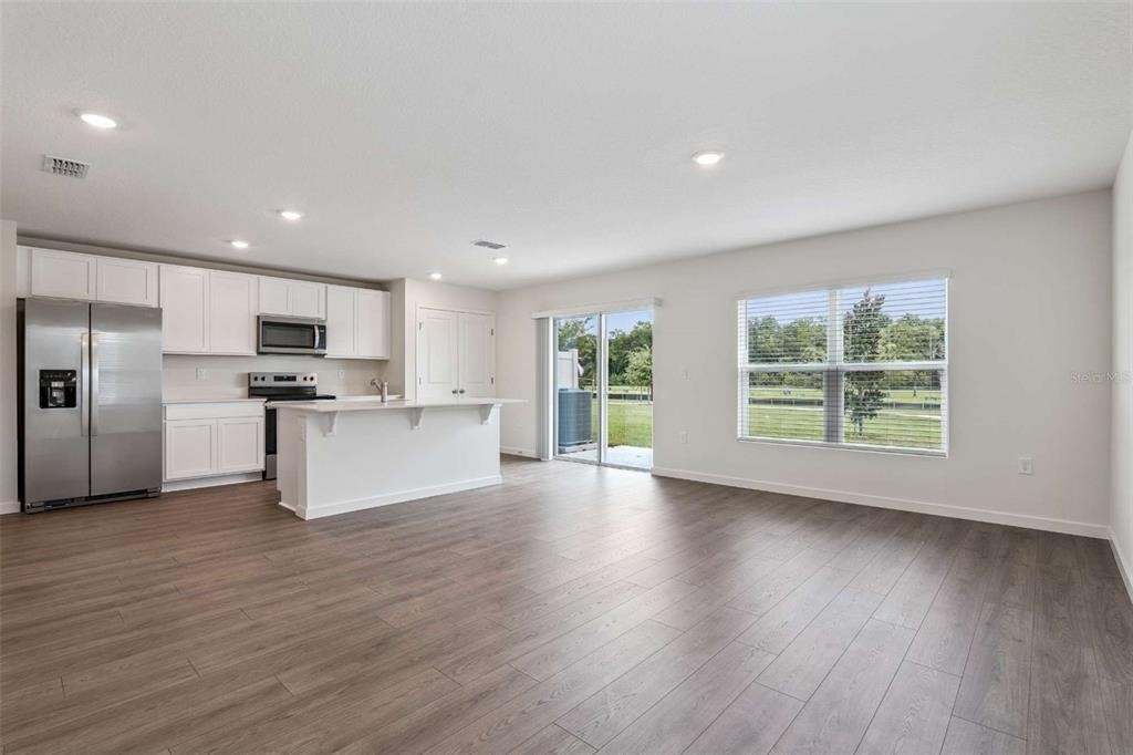 507 Remick Street - Photo 2