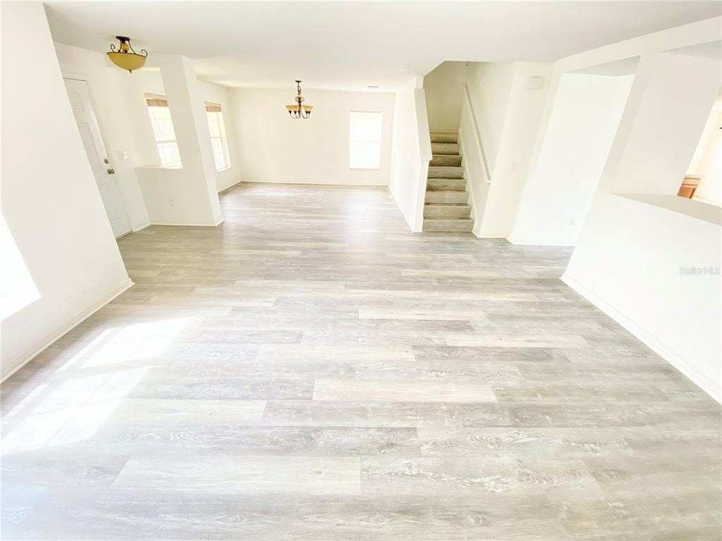 13631 Phoenix Drive - Photo 5
