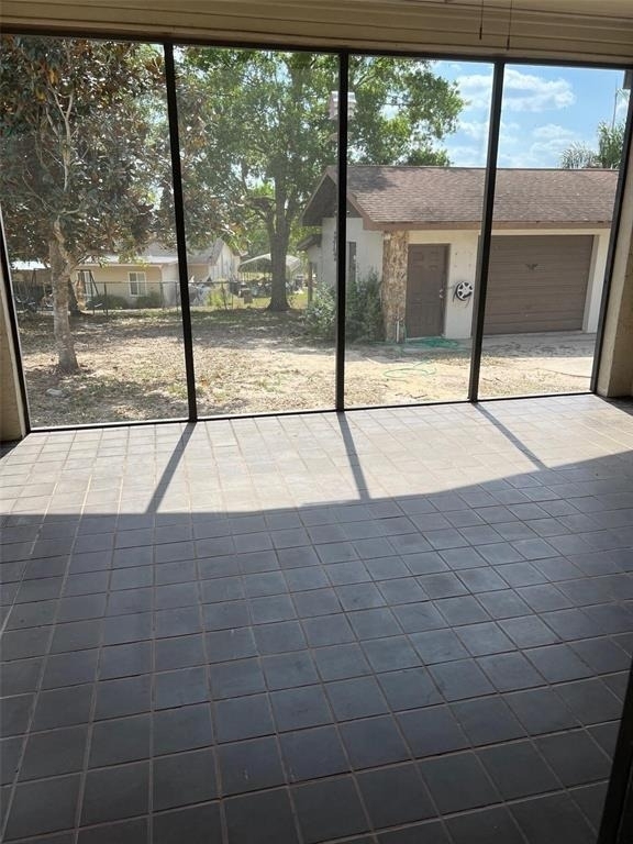 29 Miami Drive - Photo 7