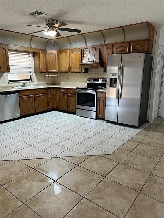 29 Miami Drive - Photo 1