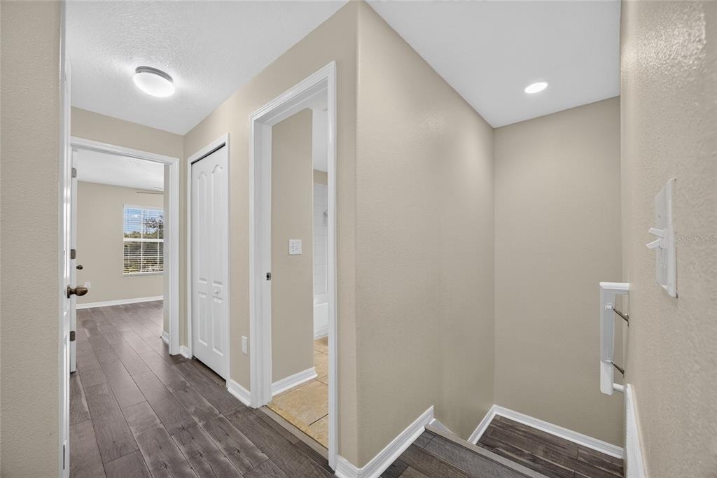 10709 Savannah Landing Circle - Photo 9