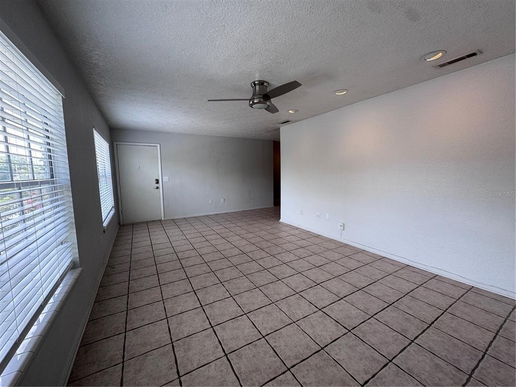 5343 Hansel Avenue - Photo 8