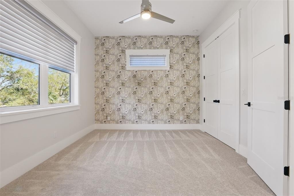 1620 Palm Avenue - Photo 18