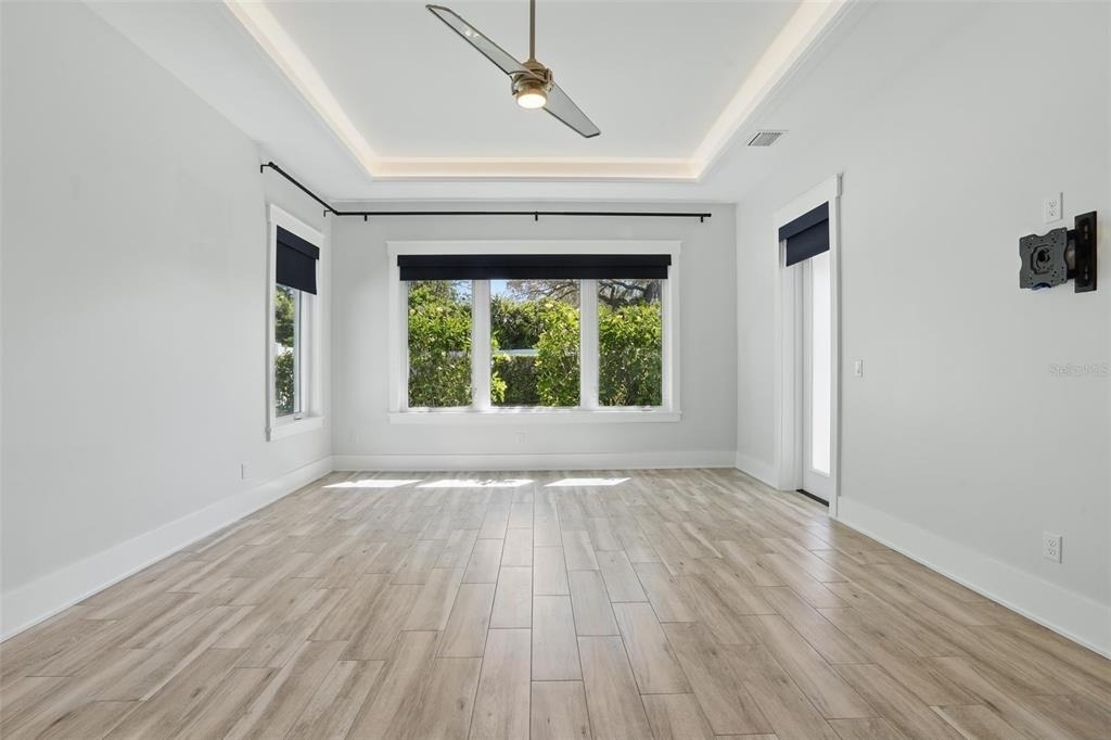 1620 Palm Avenue - Photo 11
