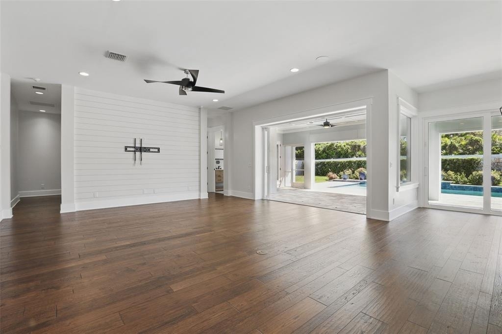 1620 Palm Avenue - Photo 6