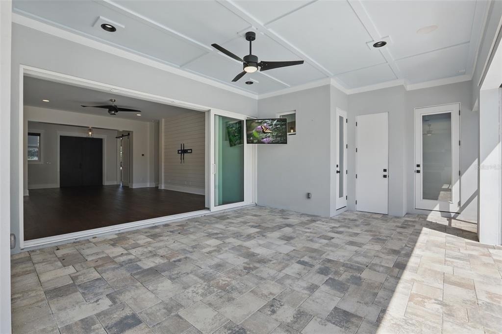 1620 Palm Avenue - Photo 53