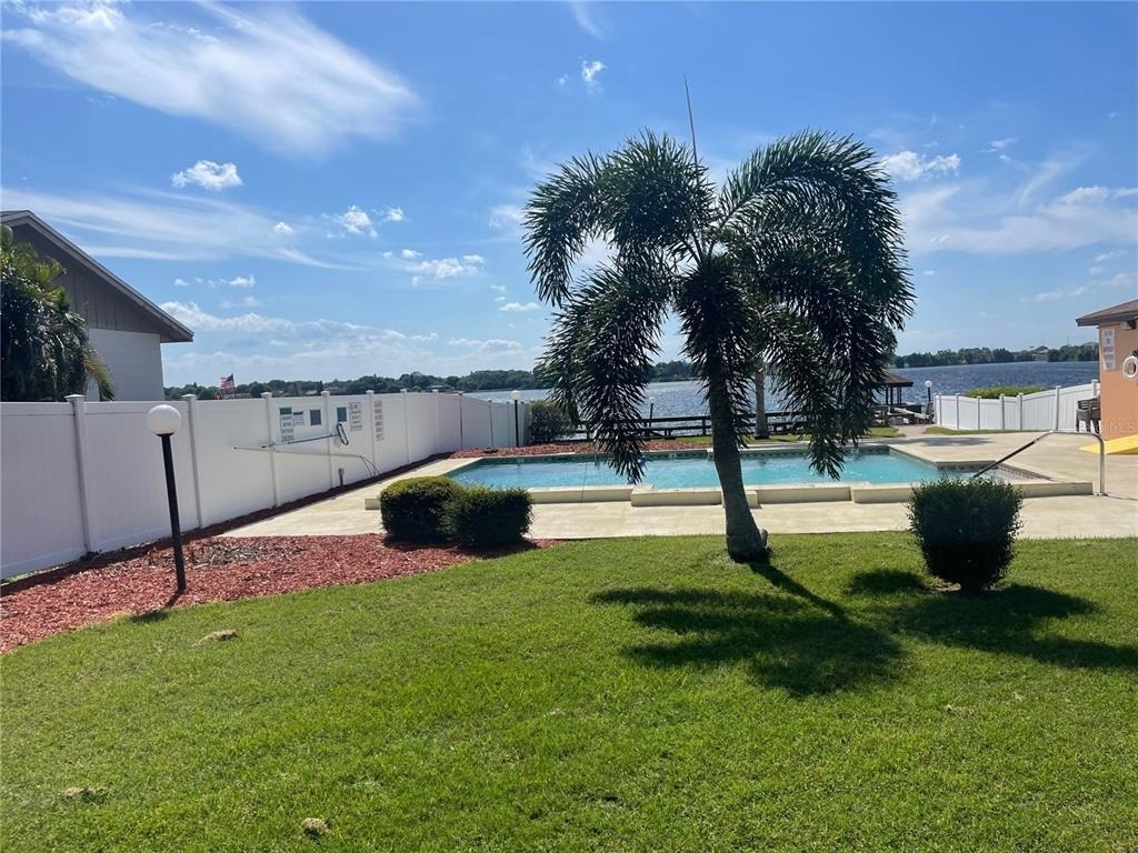 504 Lake Dexter Boulevard - Photo 28