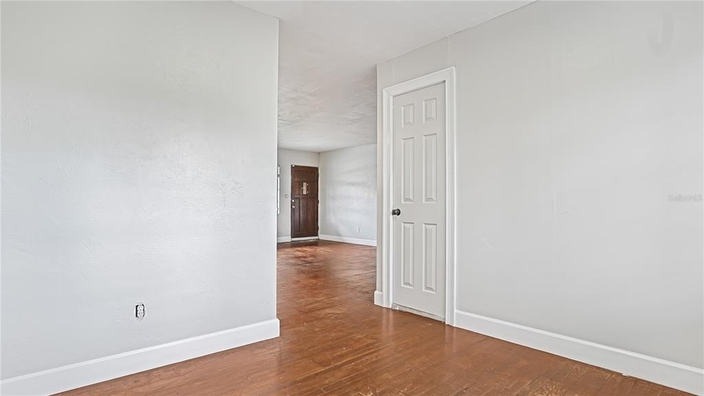 5518 Riviera Drive - Photo 9