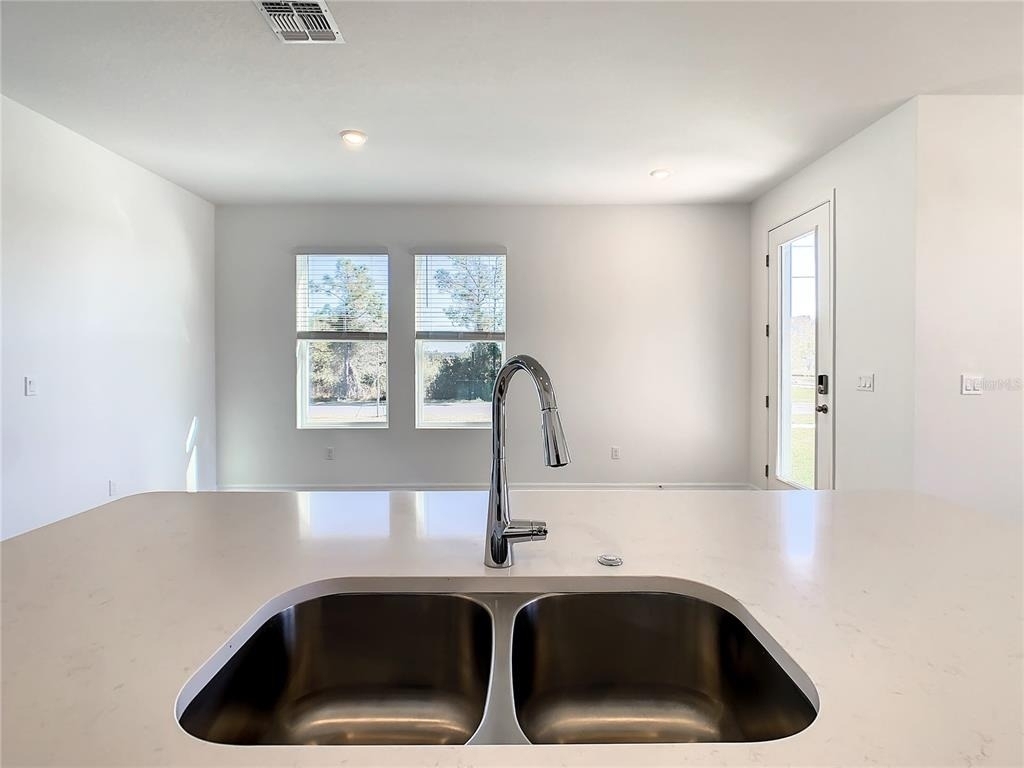 4749 Cross Prairie Parkway - Photo 15