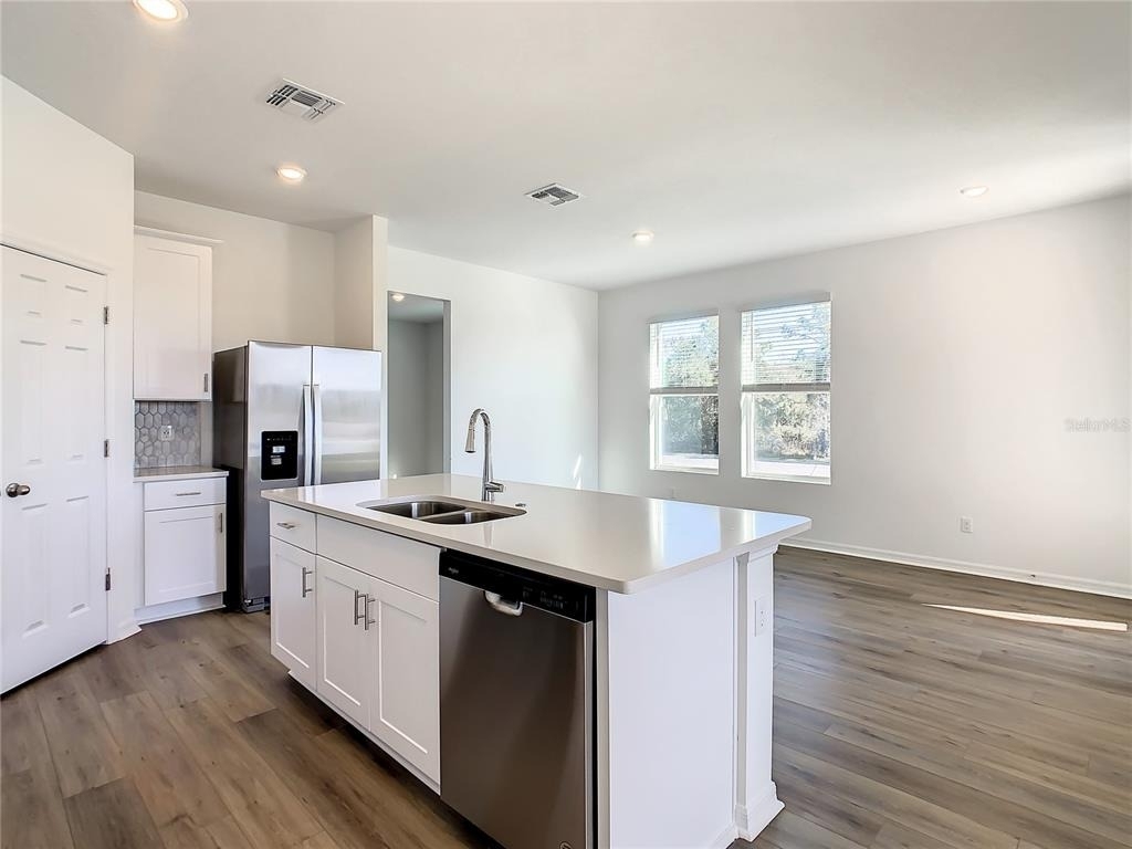 4749 Cross Prairie Parkway - Photo 11