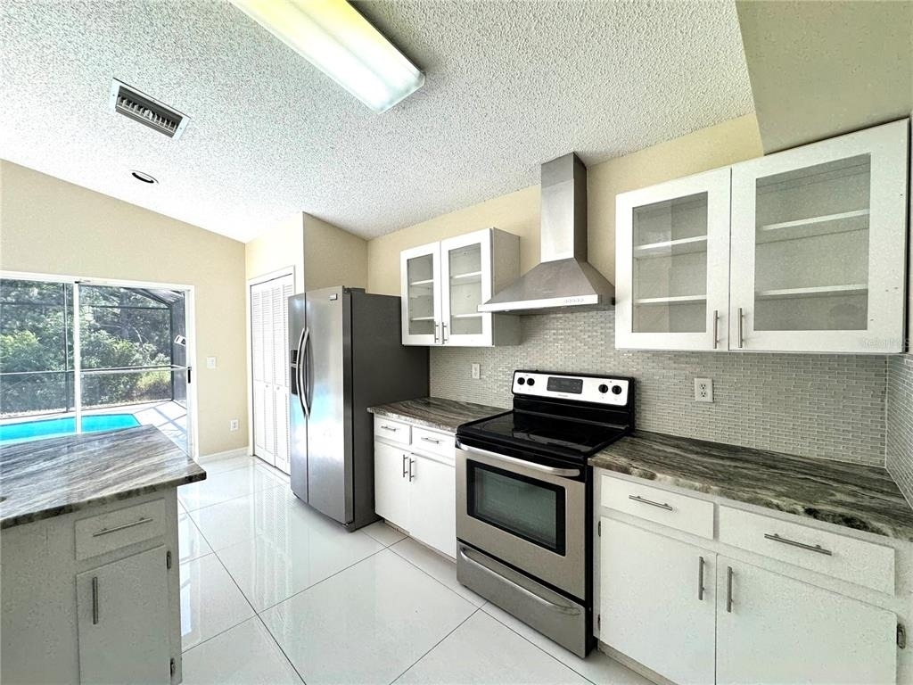 2985 Viscount Circle - Photo 4