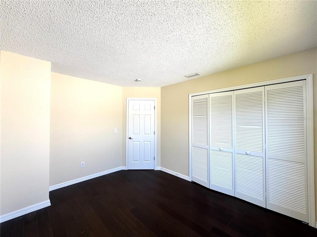 2985 Viscount Circle - Photo 18