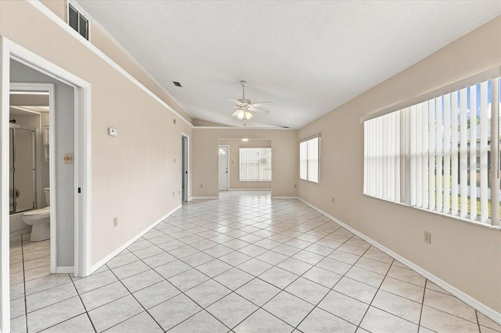 619 Cockatoo Loop - Photo 12