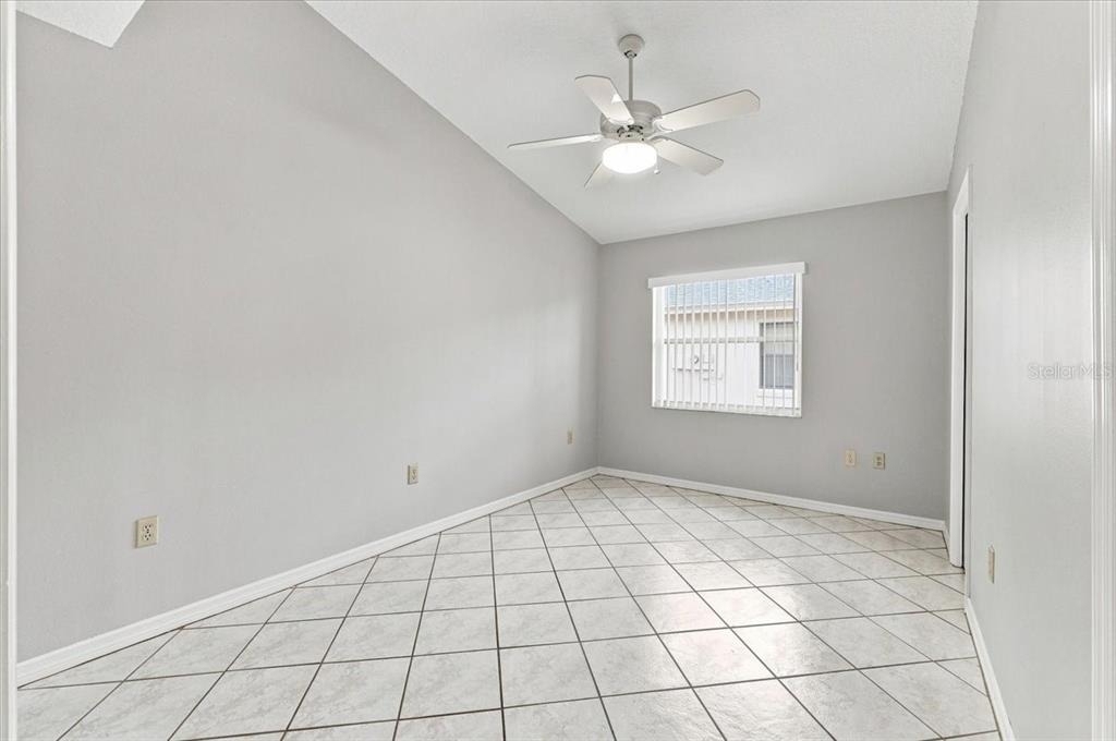 619 Cockatoo Loop - Photo 28