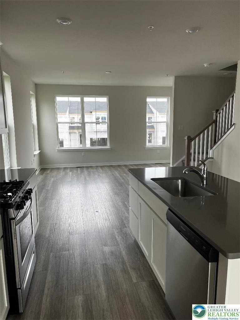 4930 Brookside Court - Photo 5