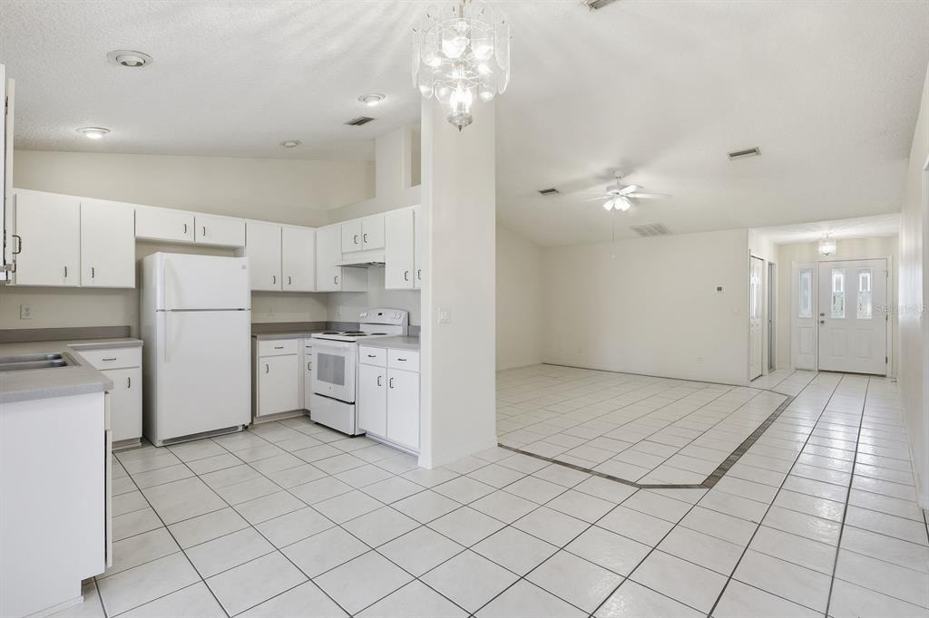 4 Pony Lane - Photo 2