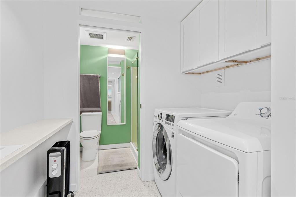 2560 Sunnyside Street - Photo 17