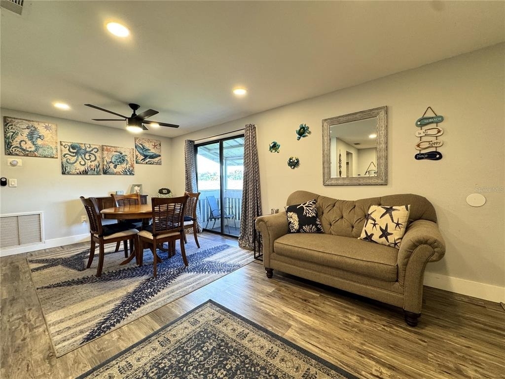 2722 49th Avenue W - Photo 4
