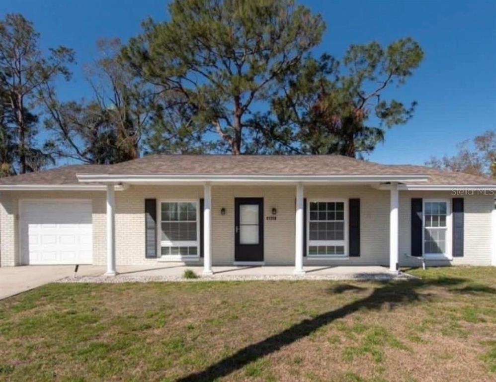 6818 Robinswood Lane - Photo 0