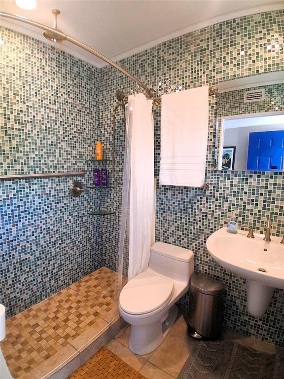 2850 Gulf Of Mexico Drive - Photo 2