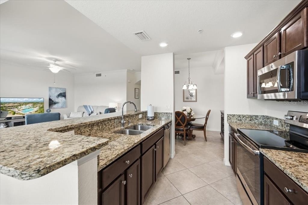 16804 Vardon Terrace - Photo 7