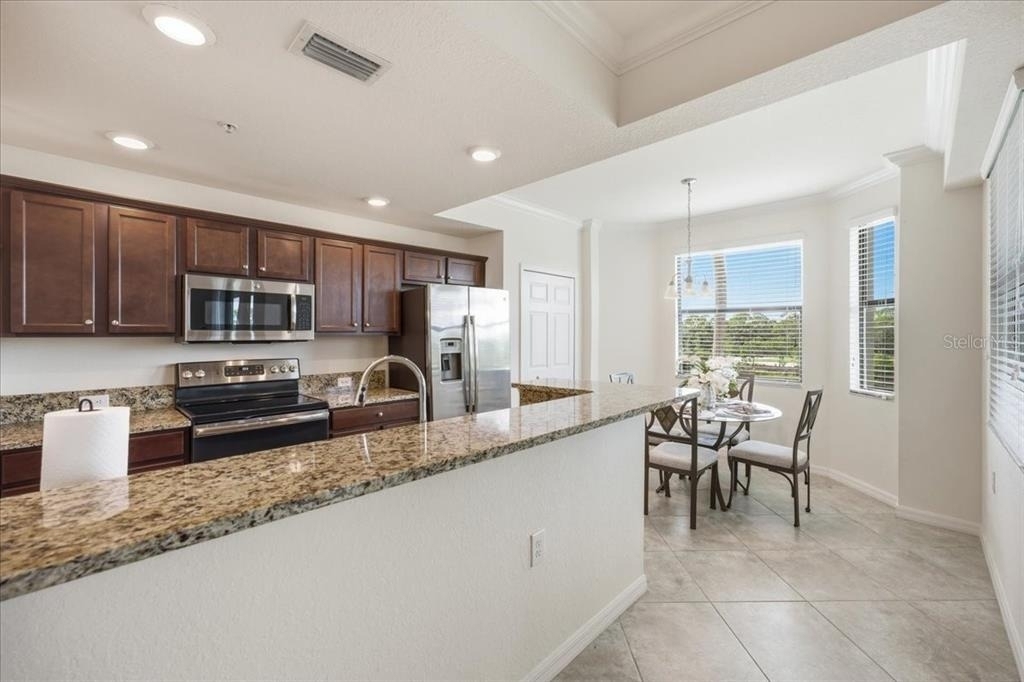 16804 Vardon Terrace - Photo 10